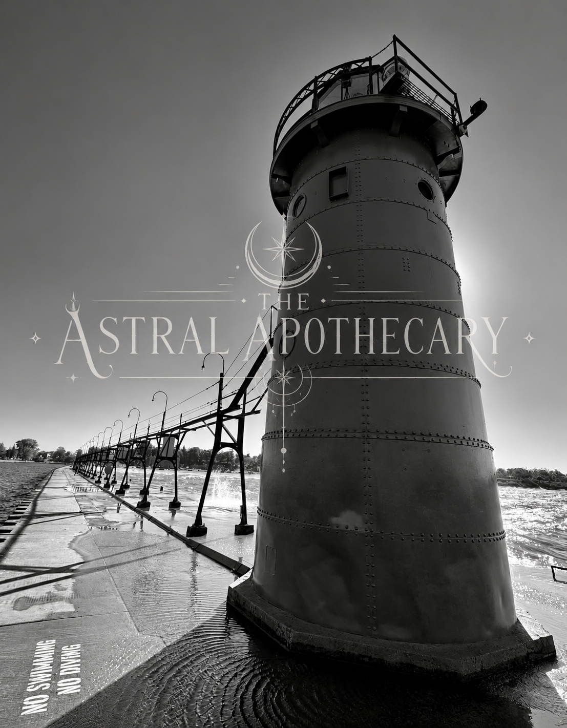 South Haven Lighthouse B&W